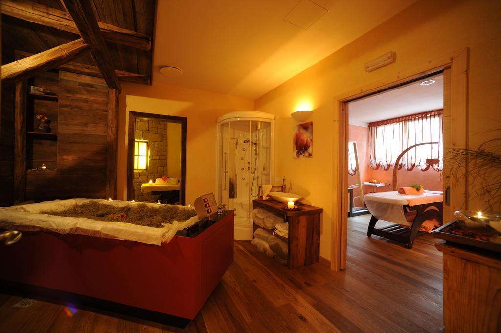 Hotel Shandranj Tesero Εξωτερικό φωτογραφία